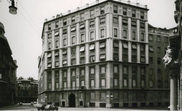Piazzetta Duse<br>Milano – Gigiotti Zanini