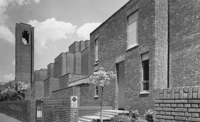 Chiesa SS Giovanni Paolo<br>Milano – Figini / Pollini